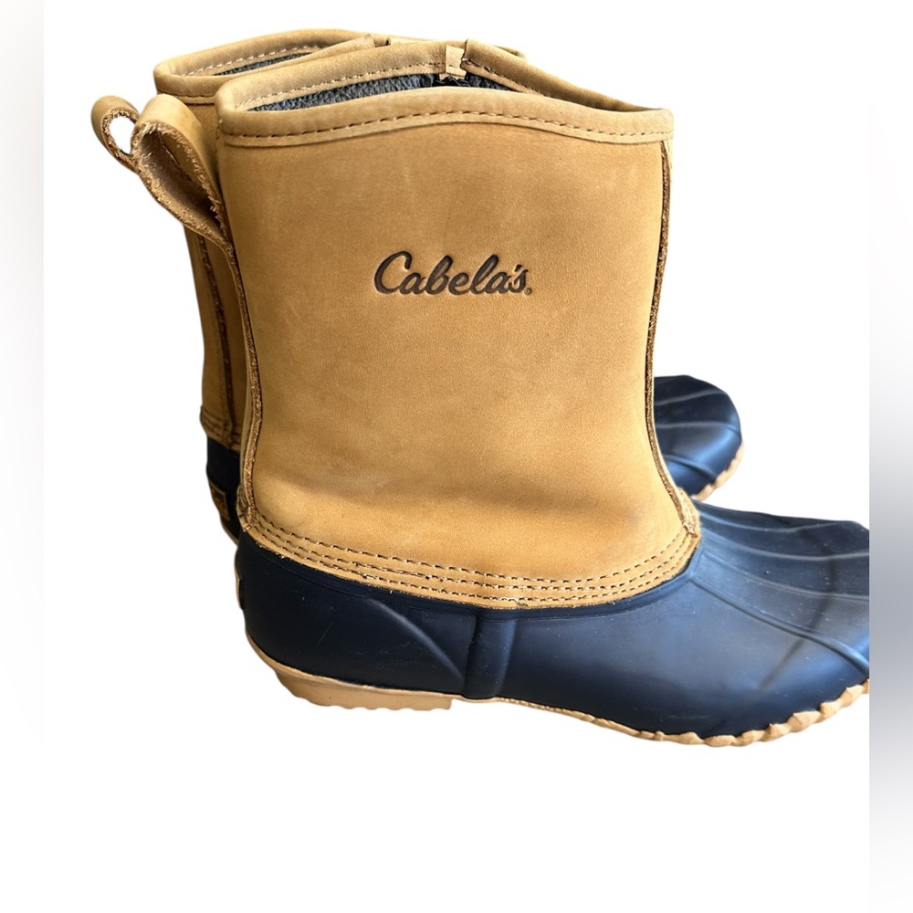 Cabelas Women’s Leather and Rubber Side Zip Duck Winter Rain boots Size 9D